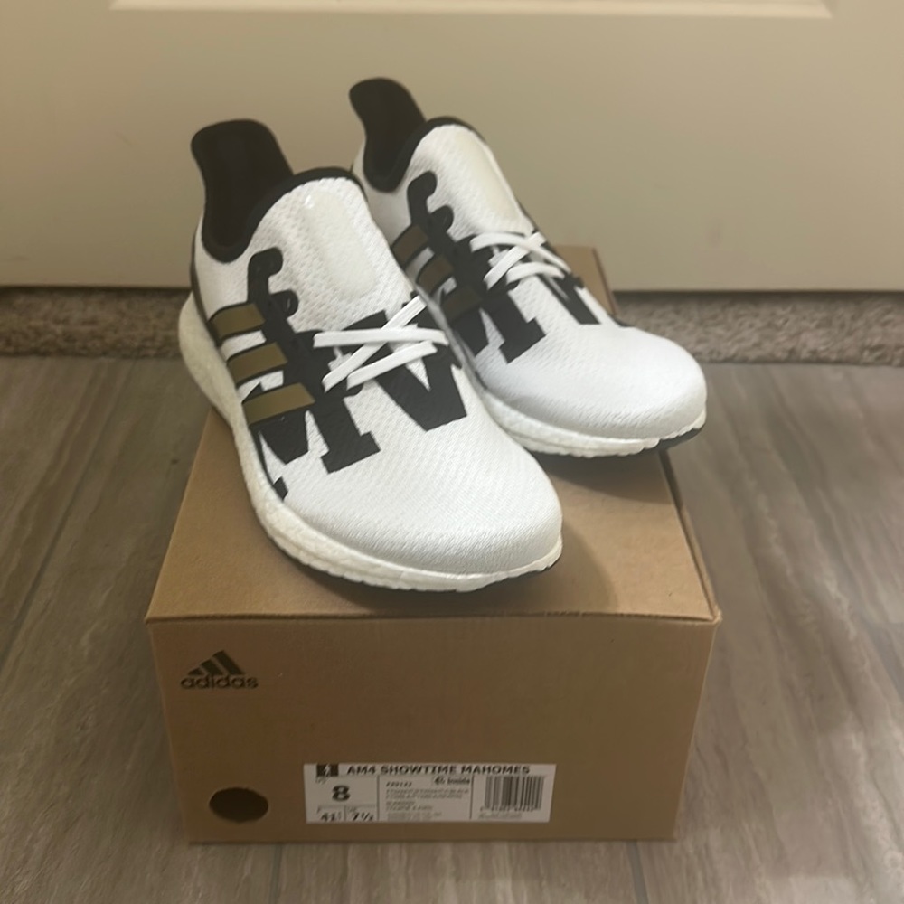 Adidas AM4 Showtime Mahomes Shoes